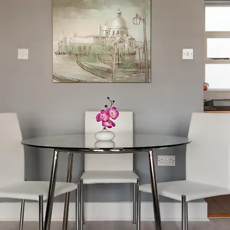 Apartment Clifden Centre Dublin