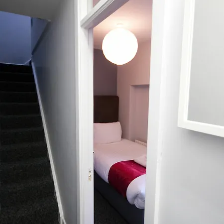 Apartment Clifden Centre